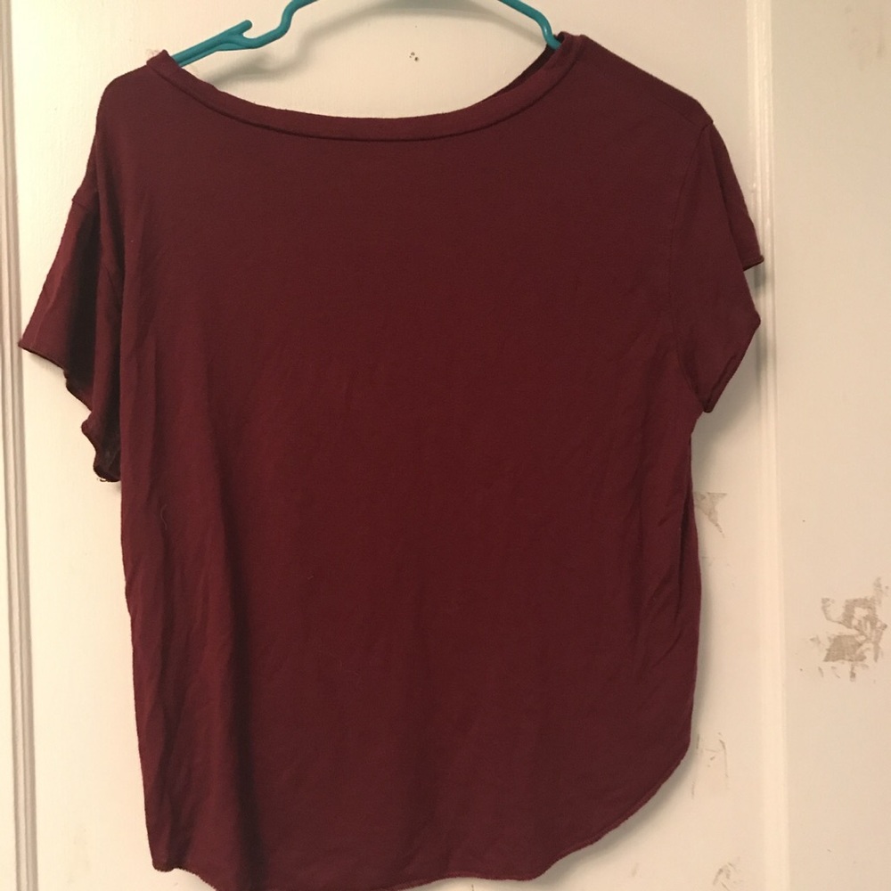 Women’s Top - Picture 2 of 4